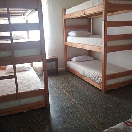 Alojamiento Emilia House Punta Arenas Ngoại thất bức ảnh