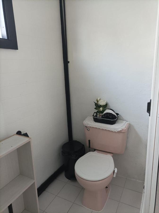 Alojamiento Emilia House Punta Arenas Ngoại thất bức ảnh