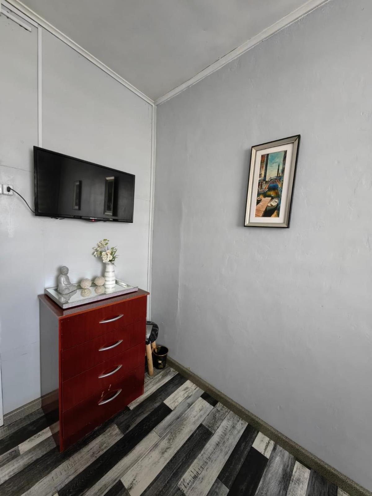 Alojamiento Emilia House Punta Arenas Ngoại thất bức ảnh